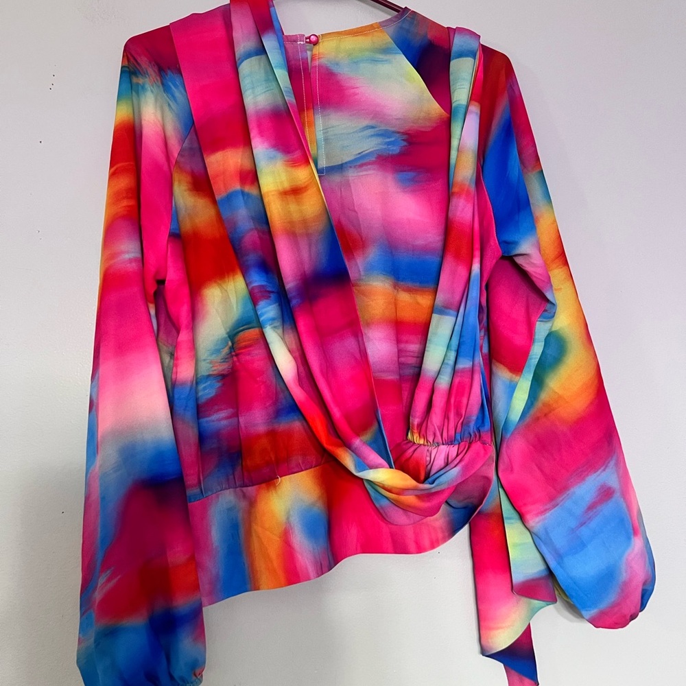 New York & Company Tie-Dye bow waist blouse sz M - Picture 9 of 12